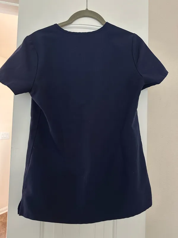 FIGS Scrub Top - Image 3