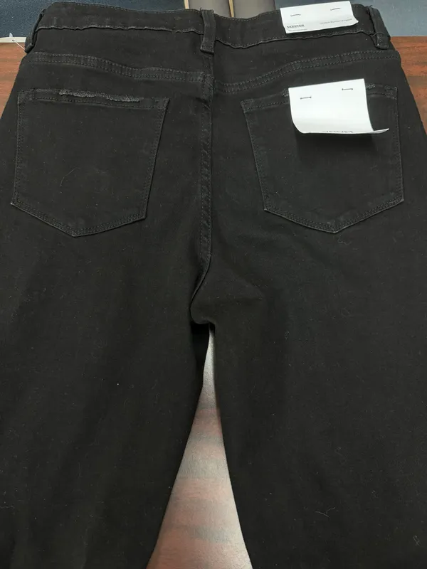 NWT Vervet Black Skeeter Stretch Boyfriend Distressed Black Jeans Size 27 - Image 4