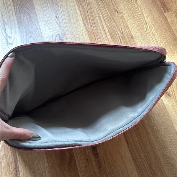 Pink Laptop Sleeve - Image 3