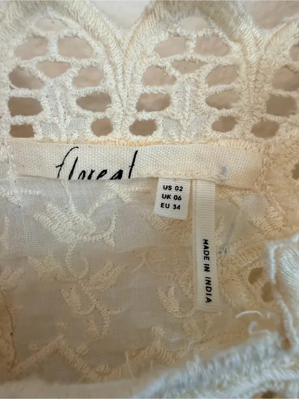 Anthropologie Floreat Cantata peasant blouse, eyelet detail, size 2 - Image 2