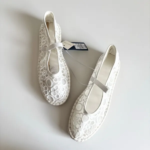 Universal Threads Celia White Floral Lace Mary Jane Espadrille Flats Women’s 10 - Image 8