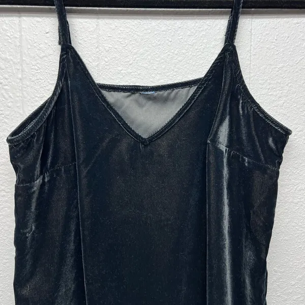 Womens Velvet Cropped Top Size S/M Whimsygoth Emo Punk Witchy 90s Y2K Inspired - Image 2