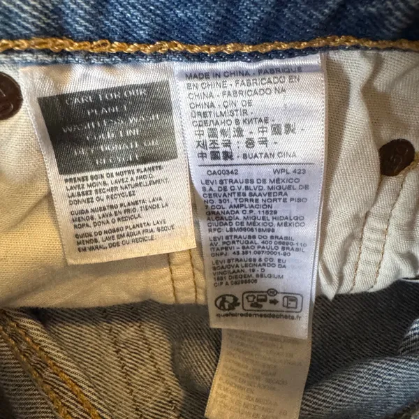 Levis 501 Original 150th Jeans Heart Patch Blue Denim W25 L30 High Rise Straight - Image 4
