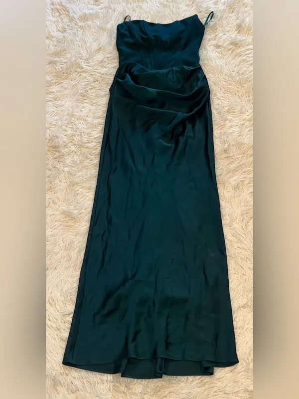 NWOT Betsy & Adam strapless mixed media green gown Sz 4 - Image 4