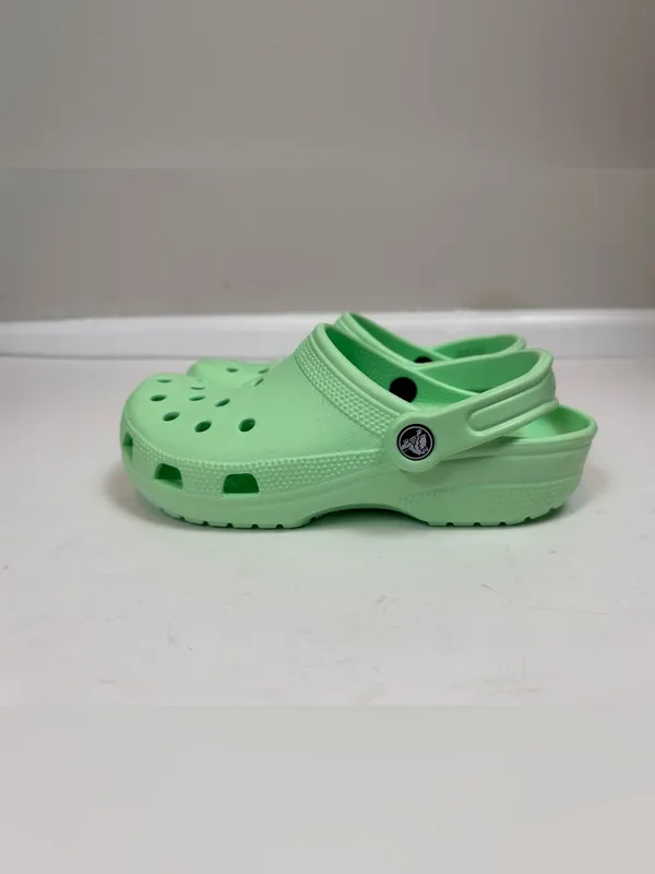 Crocs Classic Clog in Mint Green M5 W7 Unisex Comfort Shoes - Image 5
