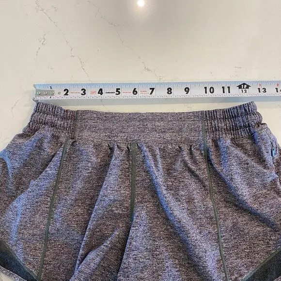 Lululemon Hotty Hot Short II Long‎ 4" Size 6 Tall - Image 6