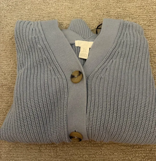 H&M Sweater - Image 3