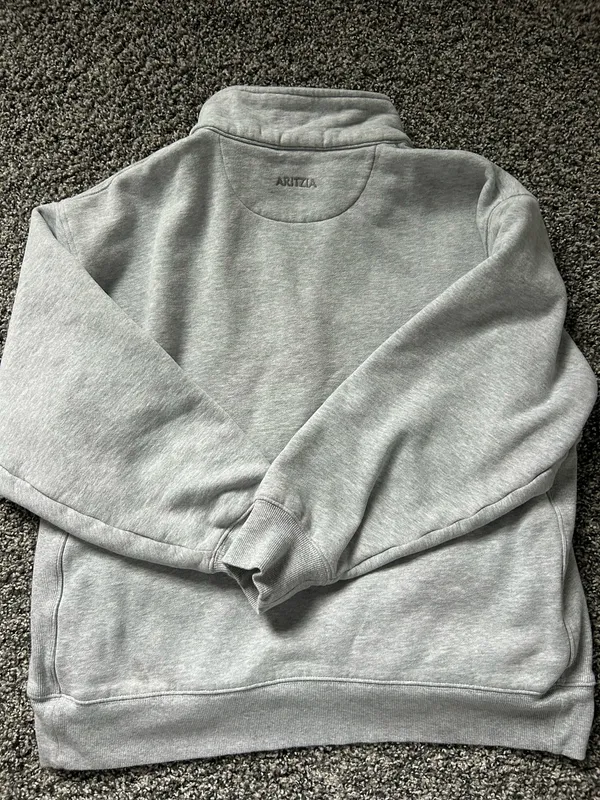 Aritzia Cozy Sweatfleece Boyfriend 1/2 Zip Sweatshirt - Image 4