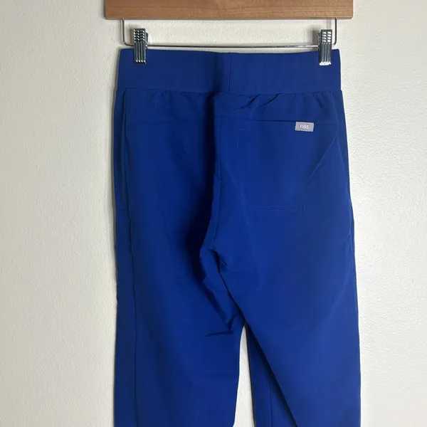 Figs ladies Boston slim tall jogger scrub pants in XXS tall - Image 5