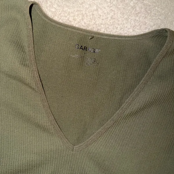 garage crop top - Image 4