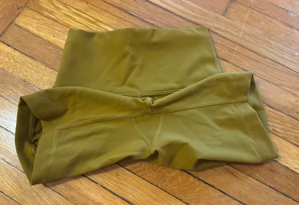 Lululemon Wunder Train High-Rise Biker Short 6" - Gold Spice - Size 2 - Image 2