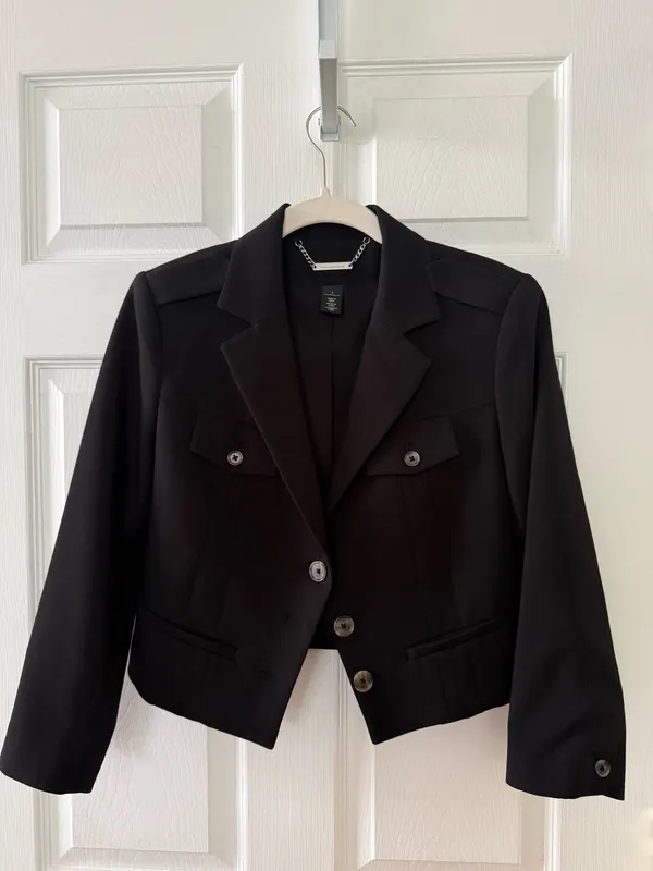 White House Black Market Cropped Black Blazer - Image 3
