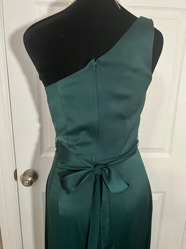 David's Bridal Fancy formal green evening bridesmaid dress - Image 4