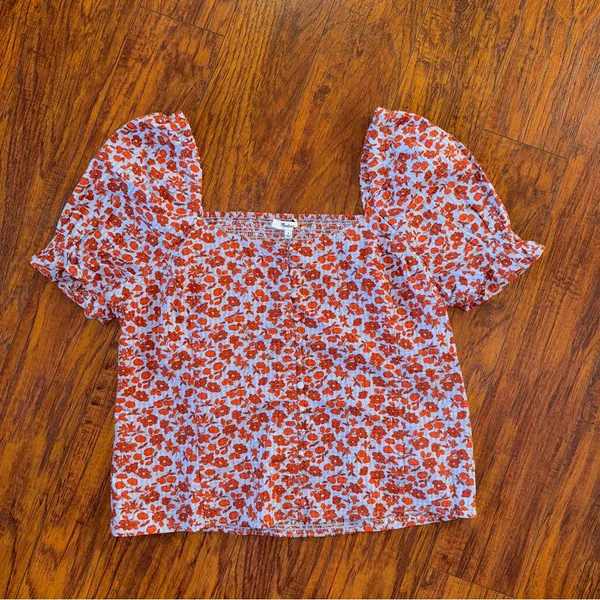 NWOT Madewell Button-Front Smocked-Back Top in Piccola Floral 8 Medium - Image 2