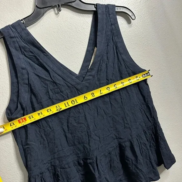 Ann Taylor LOFT Women Navy‎ Blue V-neck Blouse Top Size Small. - Image 9