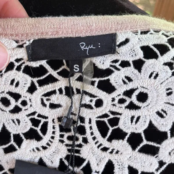 Ryu Women's Open Knit Longline Lace Trim Cardigan Color Blush Size S. NEW - Image 9