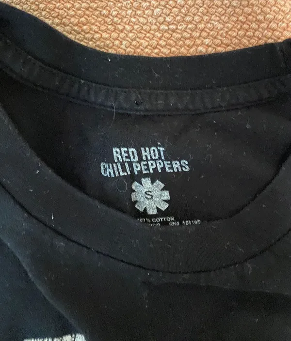 Red Hot Chili Peppers Tee - Image 2