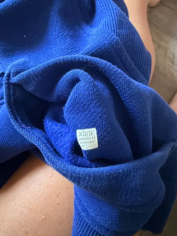 Lululemon Cropped Scuba Hoodie - Image 4