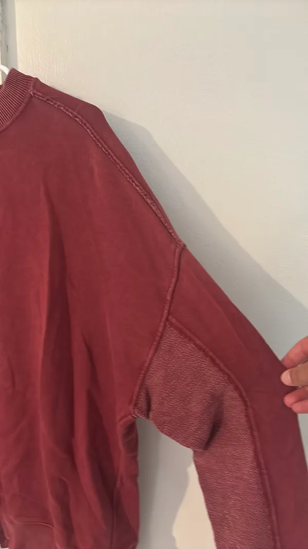 Aerie Red Crewneck Oversized Medium - Image 2