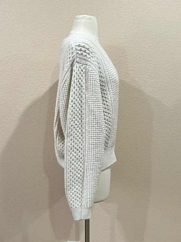 H&M Ivory Mixed Texture Cable Knit Sweater Size Medium - Image 8