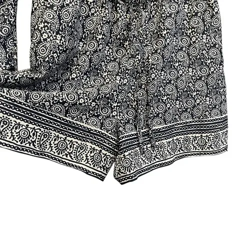 LOFT Romper Size 0 Blue White Paisley Print Long Sleeve‎ Roll Tab One Piece EUC - Image 6