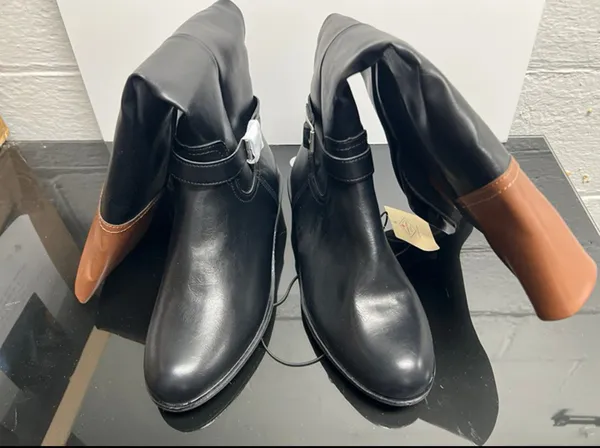 NWT St John's Bay Danwood Block Heel Riding Boots - Image 3