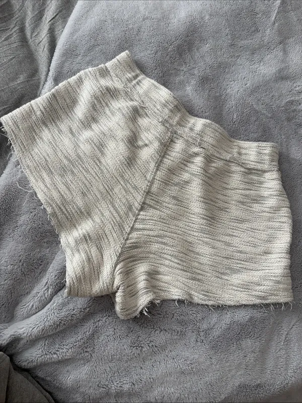 EUC FP Movement Cream Textured Knit Women’s Shorts with Snap Detail Size L - Image 6