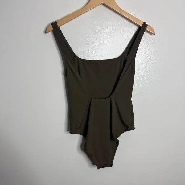 NWT Massimo Dutti One Piece‎ Swimsuit Straight Neckline Olive Green Size Small - Image 4