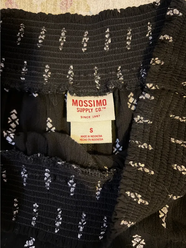 Mossimo Supply Co Flowy Shorts - Image 2