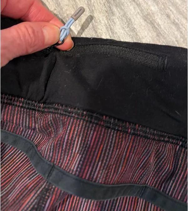 Lululemon Speed Up Shorts 2.5" - Image 2