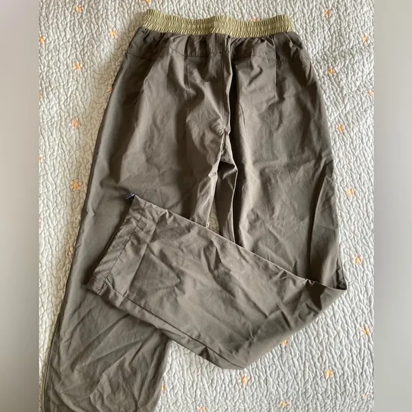 Hiking pants Size 26 - Image 3