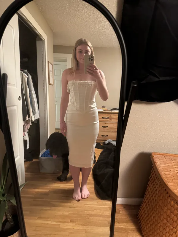 White dress Size M - Image 4