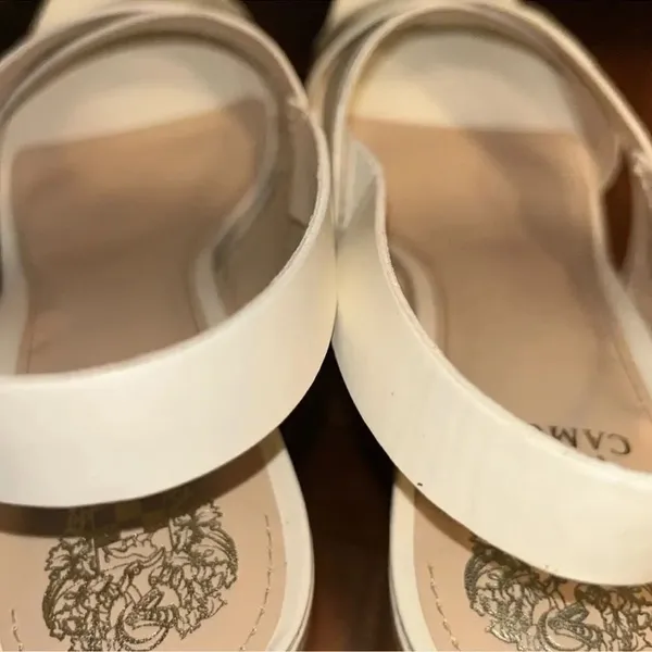 Vince Camuto Cream/ Ivory Slingback Sandals(Size 9M) - Image 8