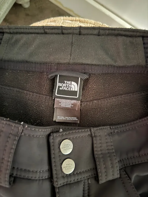 The North Face Black Flare Wide-Leg Snow Pants - Image 3