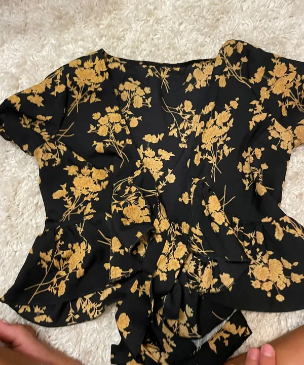 Front Tie Blouse Black - Image 3