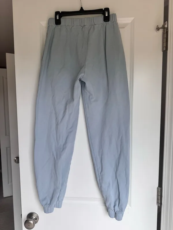 Brandy Melville Blue Sweatpants - Image 4