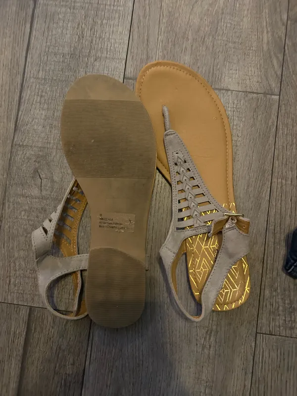 Sandals Tan Size 11 - Image 2