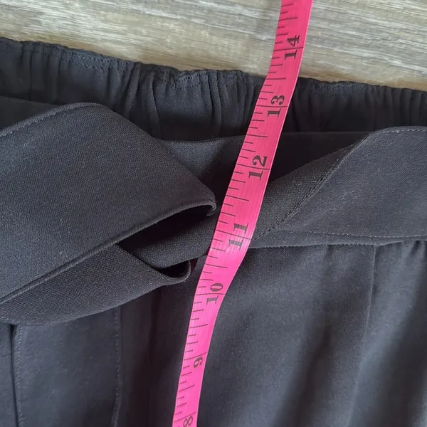 Lululemon Noir Pant *Woven Black 8 - Image 8