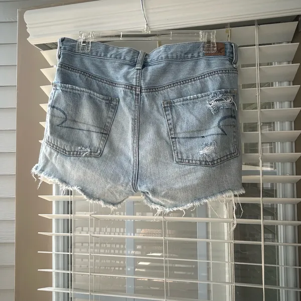 American Eagle High-Rise Shorts Denim - Image 5