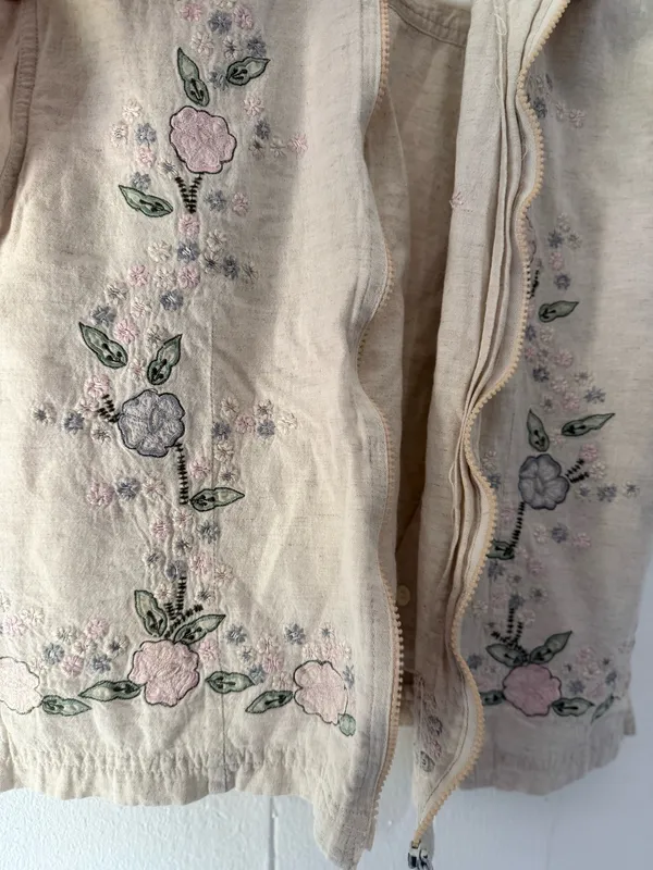 Tantrums Vintage Embroidered Vest jacket size small - Image 5