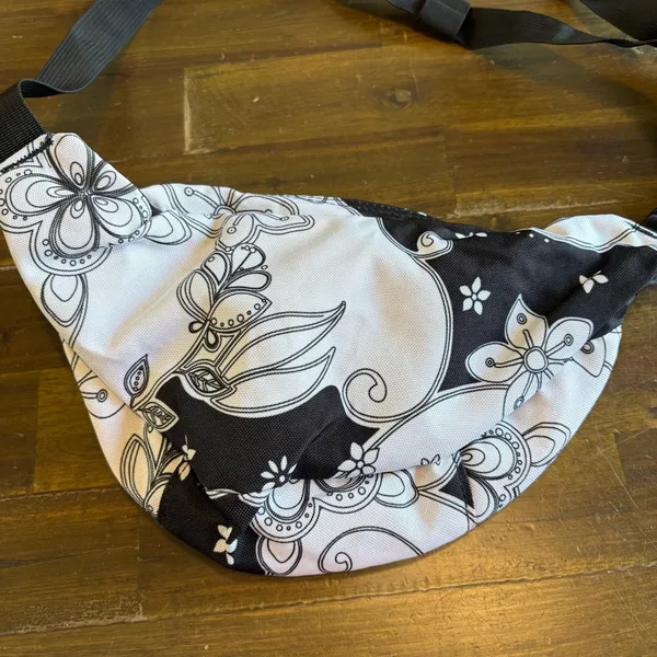Vintage Jansport Floral Black White Fanny Pack Bum Bag Belt Waist Hawaiian - Image 2