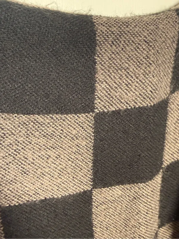 PINK by Victorias Secret Checker Knit Wrap/Scarf in Brown and Black Fringe - Image 3