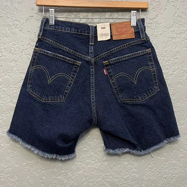 Levi's 501 Mid-Thigh Denim Shorts Size 24 - Image 4