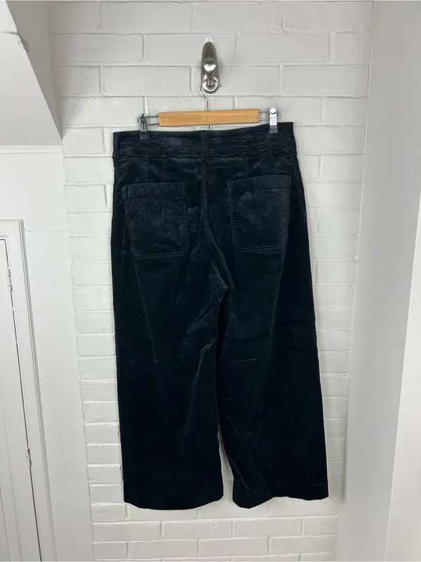 Maeve by Anthropologie The Colette Black Corduroy Cropped Pants Size 31 - Image 9
