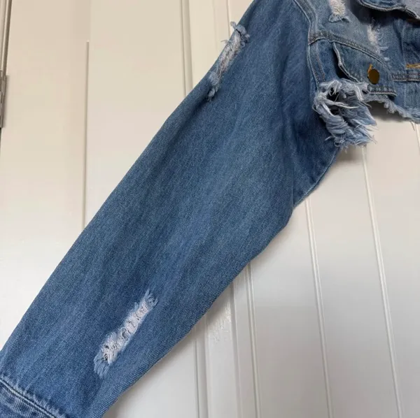 EXTREMELY RARE Y2K Distressed Denim Bolero Jacket 💙 Viral Pinterest Fairy Grunge Crop - Image 4