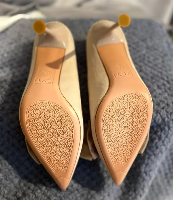 COUTGO NIB Womens Pumps Pointed Toe Bowknot Slip On Color: Light Tan / Size:7.5 - Image 13