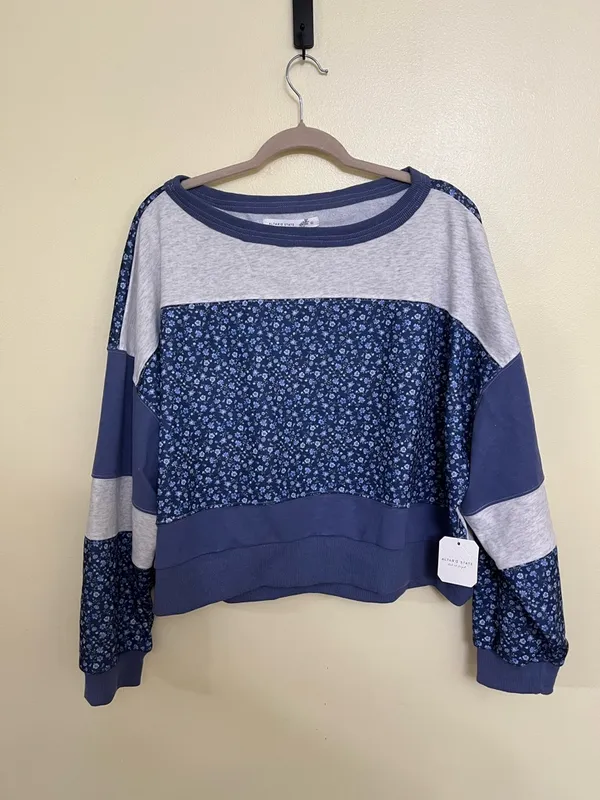 NEW Altar’d State Blue Floral Pullover Sweatshirt Size XL NWT - Image 3