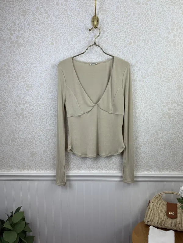 Intimately Free People Beige Slinky Deep V-Neck Fitted Top - Size - Medium - Image 3