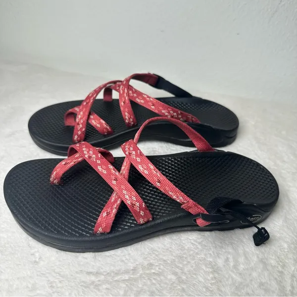 Chaco Arch Support Women's Sandals in Pink Adjustable Straps in Black Sole W9 - Image 2