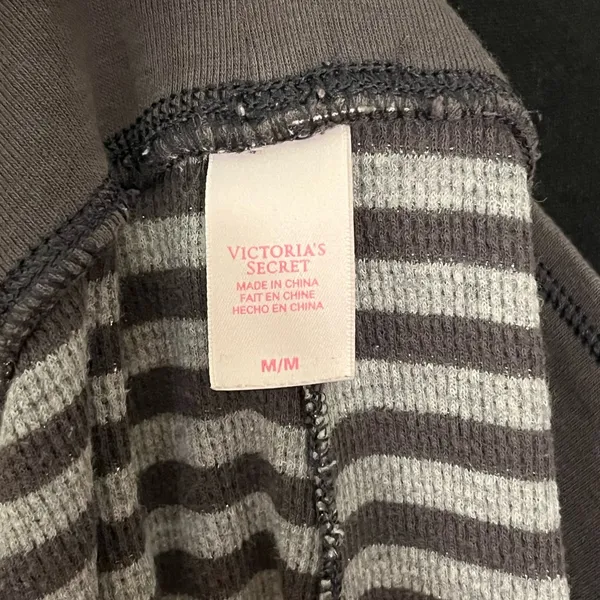 Victoria's Secret Women’s Gray & Dark Gray Striped Pajama Set Size M - Image 4